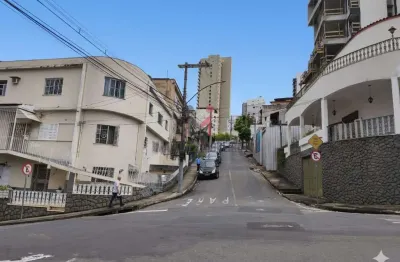 Terreno Na Renato Dias `Bom Pastor` Vista  Panorâmica P/ 2 Ruas