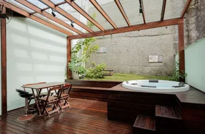 Casa com 4 quartos à venda na rua augusto ernesto boettcher, 156, floresta, joinville, 170 m2 por r$ 750.000