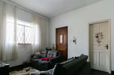 Casa com 3 quartos à venda na Rua Juvelina Ferreira de Assis, 89, Vila Carrão, São Paulo