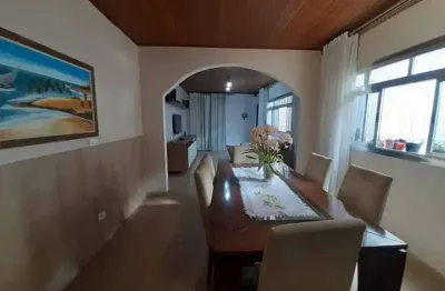 Casa com 5 quartos à venda na Rua São Gonçalo do Piauí, 246, Itaquera, São Paulo