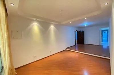 Casa com 3 quartos à venda na Rua Quintiliano Moreira César, 109, Patriarca, São Paulo