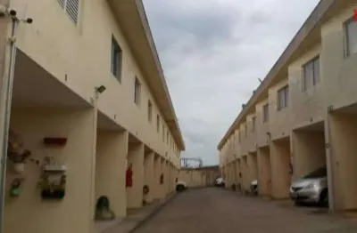 Casa em condomínio fechado com 2 quartos à venda na Rua São Diogo, 54, Cangaíba, São Paulo