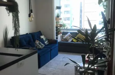 Apartamento com 2 quartos à venda na Avenida Nove de Julho, 624, Jardim Vergueiro, São Paulo
