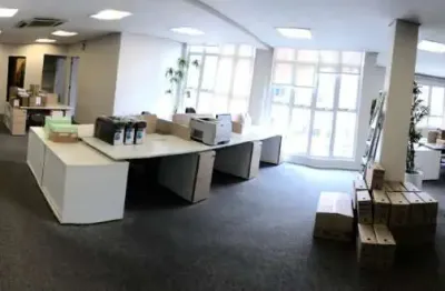 Ponto comercial com 1 sala para alugar na Avenida São Luís, 112, República, São Paulo