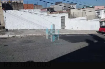Terreno à venda na Rua Cambaceguá, 121, Cidade Líder, São Paulo