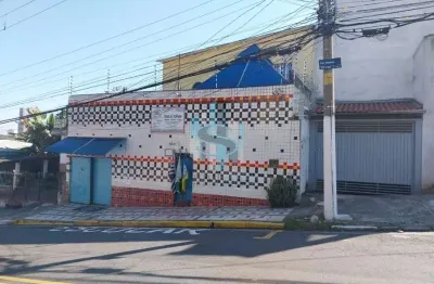 Casa comercial com 10 salas à venda na Rua Patativa, 455, Itaquera, São Paulo
