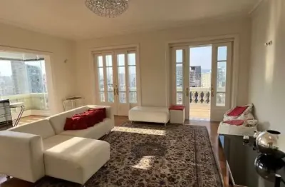 Apartamento com 4 quartos para alugar na Praça da República, 32, República, São Paulo