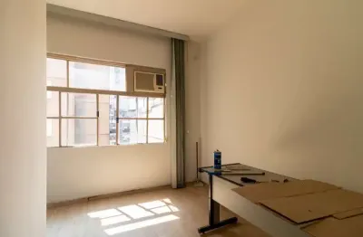 Sala comercial com 1 sala para alugar na Avenida Ipiranga, 337, República, São Paulo