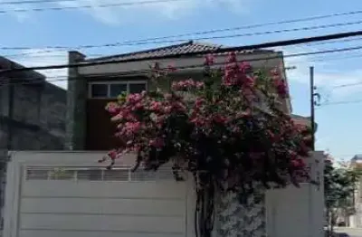 Casa com 3 quartos à venda na Rua Rogério Giorgi, 1101, Vila Carrão, São Paulo
