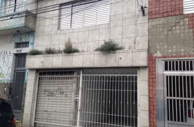 Casa com 2 quartos à venda na Rua Felisbina Ferreira, 76, Vila Carrão, São Paulo