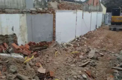 Terreno à venda na Rua Gonçalves Aranha, 200, Vila Santa Terezinha (Zona Norte), São Paulo