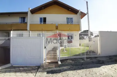 Casa com 3 quartos à venda na rua maria simeão bettega, 364, novo mundo, curitiba, 180 m2 por r$ 699.000