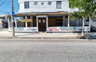 Ponto comercial para alugar na estrada do otaviano, 345, turiaçu, rio de janeiro por r$ 1.800