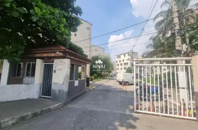 Apartamento com 2 quartos para alugar na avenida brasil, 17241, irajá, rio de janeiro por r$ 900