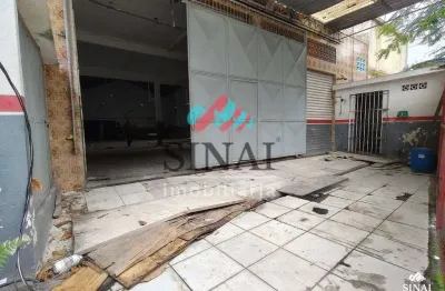 Barracão / Galpão / Depósito com 3 salas para alugar na Rua do Monjolo, Pitangueiras, Rio de Janeiro, 600 m2 por R$ 12.000
