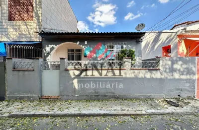 Casa com 2 quartos à venda na Rua Maria José, Vila Valqueire, Rio de Janeiro