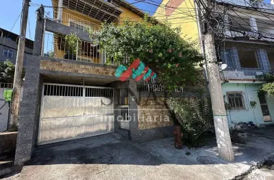 Casa com 4 quartos à venda na Rua Aiera, Vila Kosmos, Rio de Janeiro