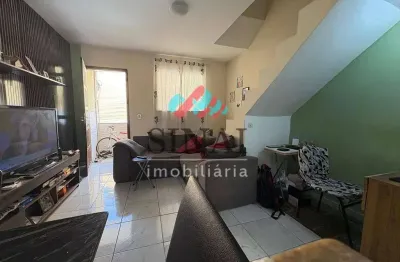 Casa com 2 quartos à venda na Rua Paranhos, Olaria, Rio de Janeiro