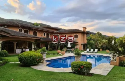 Luxuosa mansão em condomínio à venda em guarujá-sp, jardim acapulco: 5 quartos, 5 suítes, 3 salas, 7 banheiros, 6 vagas, 676m².