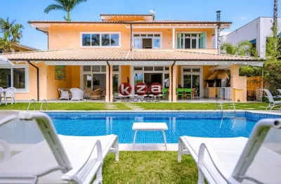 Luxuosa casa à venda no condomínio costa verde, na praia de tabatinga, caraguatatuba-sp, 5 suítes, 2 salas, , 344m². venha conferir!