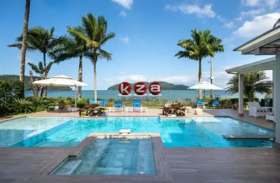 Maravilhosa casa pé na areia a venda no condomínio costa verde, praia de tabatinga:8 suítes, amplo lazer com piscina 12 banheiros,  600m².