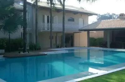Espetacular chácara à venda em valinhos-sp, bairro joapiranga, com 3 quartos, 3 suítes, 2 salas, 6 banheiros, 8 vagas de garagem e 700m² de área.