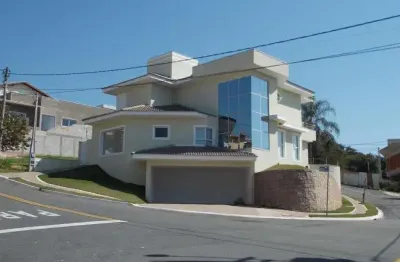 Casa em condomínio de luxo no jardim recanto, valinhos-sp: 3 quartos, 3 suítes, 2 salas, 5 banheiros, 3 vagas, 330m²!