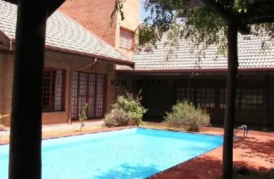 Imponente mansão de alto padrão em condomínio exclusivo de valinhos-sp: 4 quartos, 2 suítes, 5 banheiros, 3 vagas, 450m².
