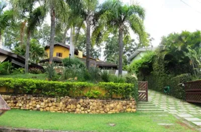 Casa de luxo em condomínio: 4 quartos, 3 suítes, 2 salas, 6 banheiros, 4 vagas de garagem em valinhos-sp, no condomínio village visconde de itamaracá!