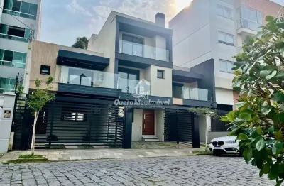 Casa com 3 quartos à venda na Rua Padre Pedro F Picoli, 235, Vinhedos, Caxias do Sul