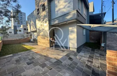 Casa com 3 quartos à venda na rua emma vedana palhosa, 84, santa catarina, caxias do sul por r$ 840.000