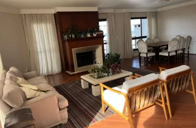 Cobertura triplex semimobiliada com 4 quartos e 4 vagas de garagem em caxias do