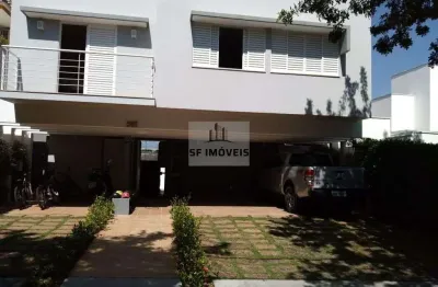 Excelente sobrado, 450m², 3 dormitórios, à venda no cond. lago da boa vista