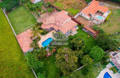 Excelente casa de alto padrão, 621m², à venda no condomínio aldeia da serrinha
