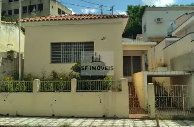 Casa térrea, em terreno de 284m², para venda ou locação no bairro da barcelona