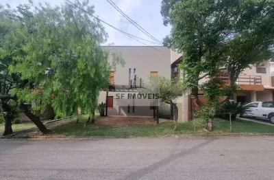 Ótima casa de 305m², 5 dormitórios, para alugar ou vender, no granja olga 1