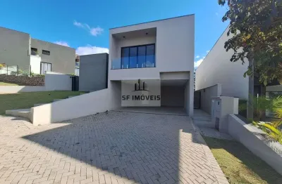 Excelente sobrado de 340m², 4 dormitórios, 3 suítes, para locação ou venda