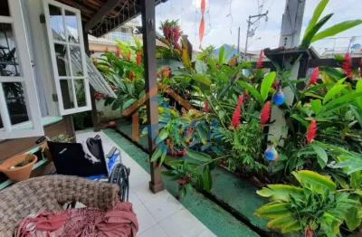 Casa em condomínio fechado com 2 quartos à venda na Avenida Doutor Eugênio Borges, Arsenal, São Gonçalo