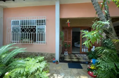 Casa para venda com 127 metros quadrados com 3 quartos em trindade - são gonçalo - rj