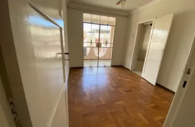 Linda casa com 04 quartos  em nova cidade são gonçalo/rj.