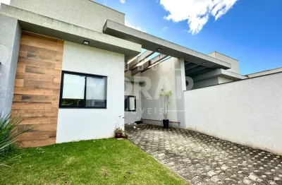 Lindo sobrado com 02 suítes à venda, semi-mobiliado, josé amandio - bombinhas sc. valor r$770.000,00. condições de pagamento facilitadas. agende sua visita!