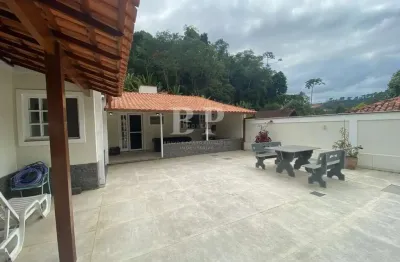 Casa em condomínio para venda em teresópolis, albuquerque, 3 dormitórios, 3 suítes, 5 banheiros, 3 vagas