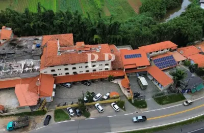 Sala comercial para locação em teresópolis, pessegueiros