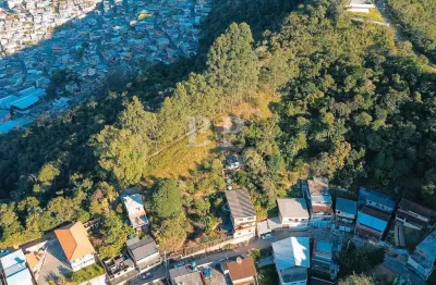 Terreno à venda na Jentil Carvalho, 544, Fazendinha, Teresópolis