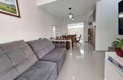Casa em condomínio fechado com 3 quartos à venda na maria teixeira de mello, 239, santa cândida, curitiba por r$ 465.000
