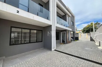 Casa em condomínio fechado com 3 quartos à venda no Tingui, Curitiba  por R$ 680.000