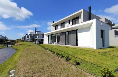 Casa em condomínio fechado com 4 quartos à venda na Rua Rio Camisas, 309, Centro, Xangri-Lá
