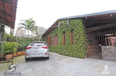 Casa para venda - 381m², 3 dormitórios, sendo 1 suites, 4 vagas - tristeza