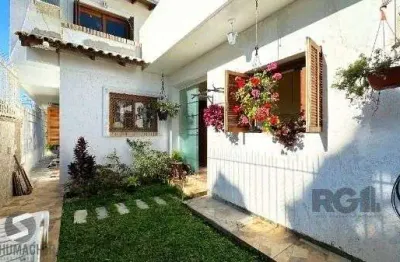 Casa em porto alegre, no bairro espirito santo, com 3 dormitório(s), e 3 banheiros, à venda.