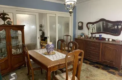 Ótimo apartamento 3 dormitórios, de frente com sacada, bairro cidade baixa- porto alegre